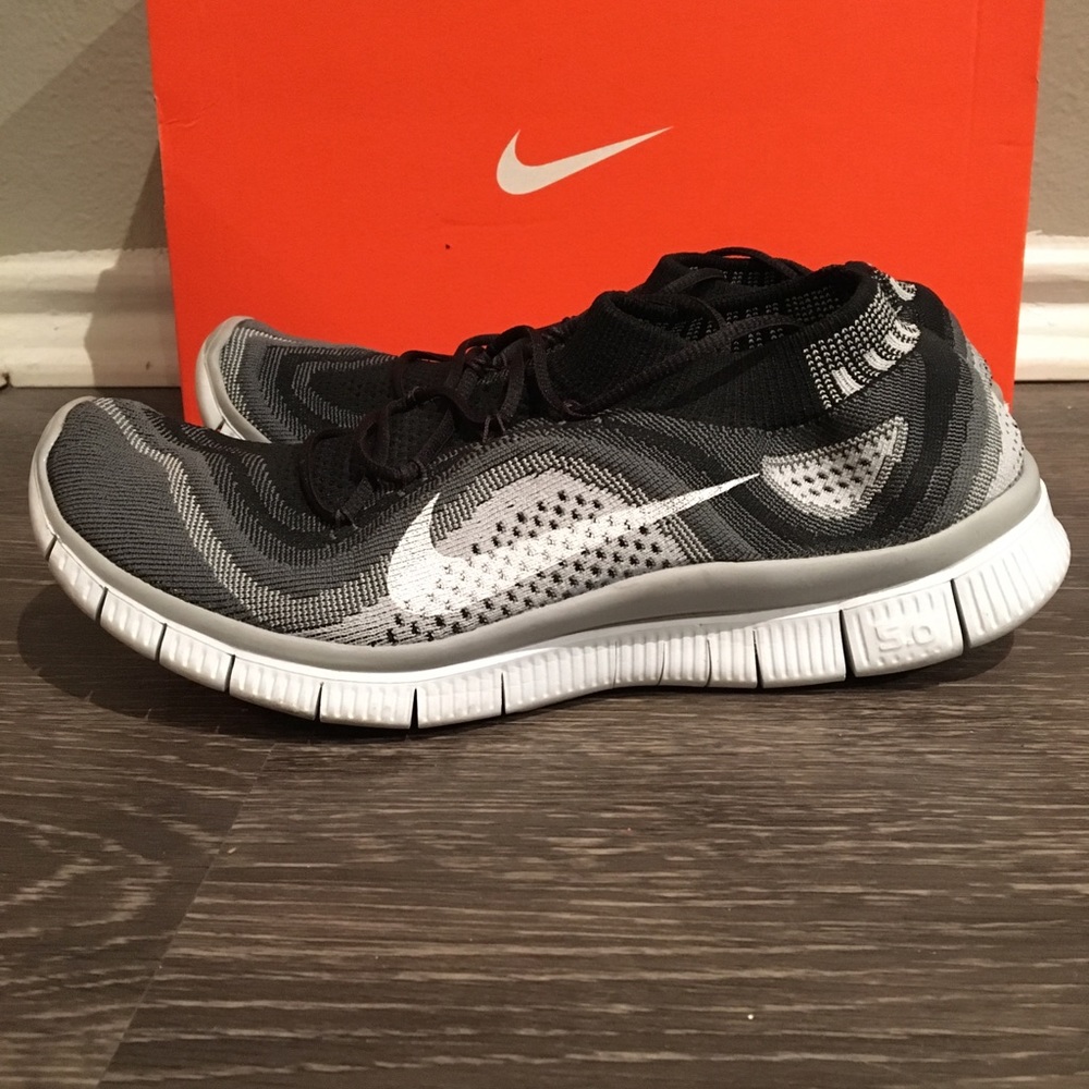 Nike Free Flyknit